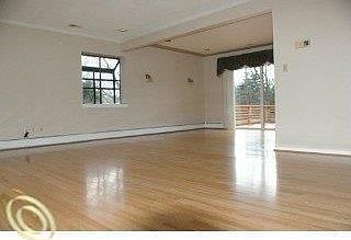 5th image of 5572 Swan Lake Dr