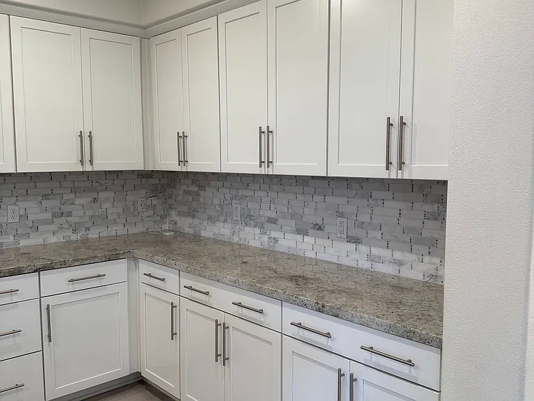 430 Montague Expy #31 — Photo 2