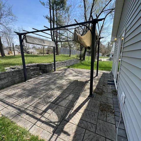 2503 Pittland Ln — Photo 33