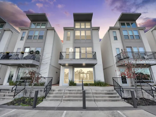 18716 Centro Main St, Conroe, TX