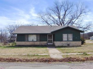 461 Pine St, Ranger, TX 76470