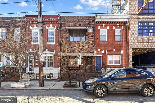1320 Mifflin St Photo 1