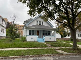 3225 S 15th Pl, Milwaukee, WI 53215