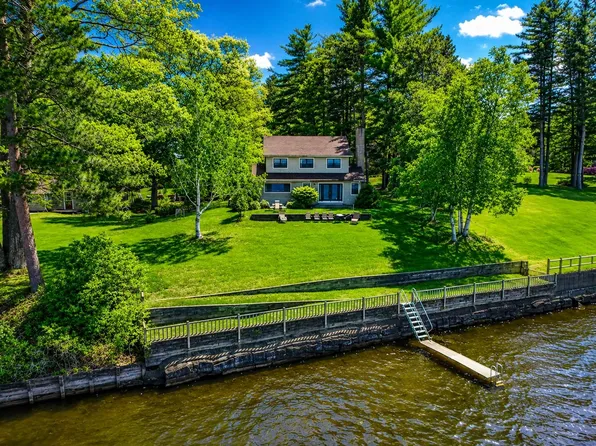 1254 Bluff Road, Newport City, VT 05855