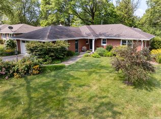 1213 N Ridge Rd, Muncie, IN 47304