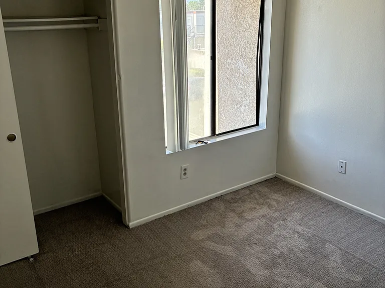 707 S Webster Ave — Photo 85
