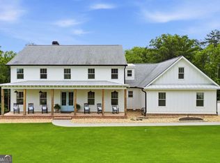 180 Laurel Ridge Ln, Ball Ground, GA 30107