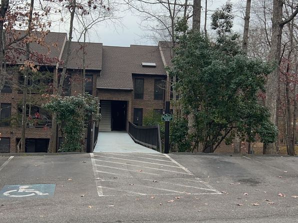 44755 Woodlake Ct #755