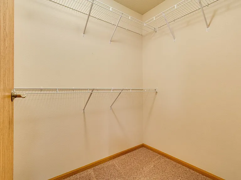 Westport Apartments — Photo 33