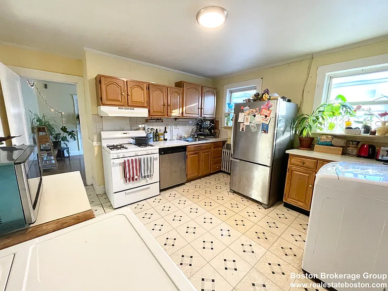 7 Iroquois St #1 — Photo 7