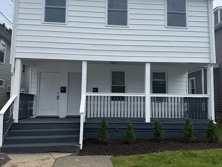 105 Bridgeport Ave #2 — Photo 1