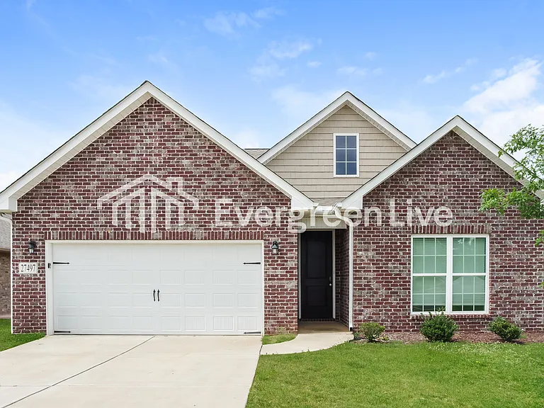 27497 McKenna Dr — Photo 1