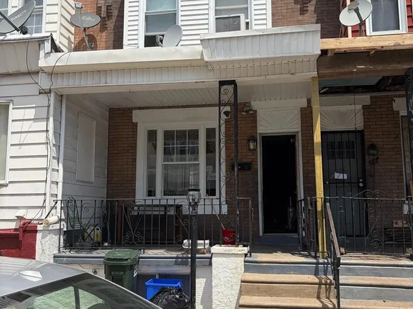 915 E Schiller St, Philadelphia, PA 19134