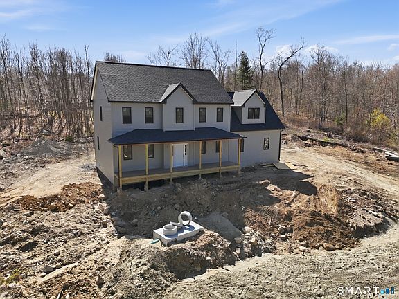 4th image of 769 Brook Road