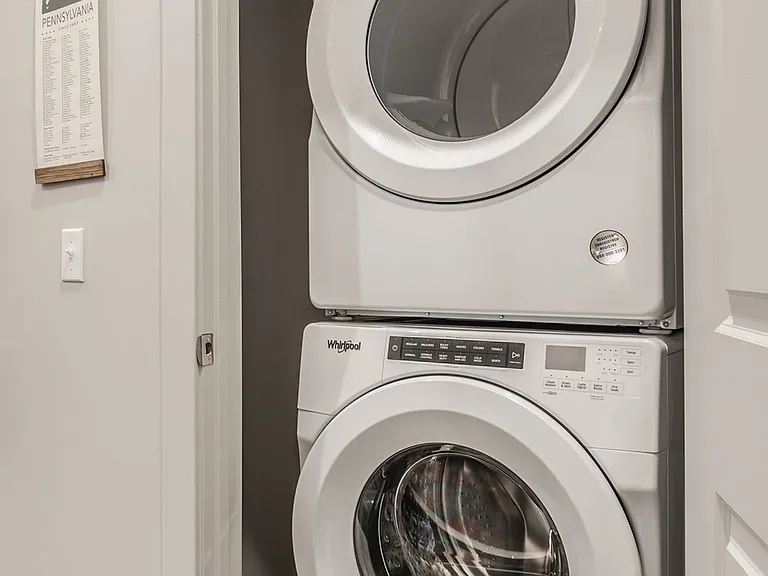Arsenal 201 In-Unit Laundry