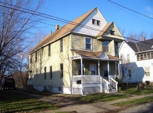 3694 W 15th St, Cleveland, OH