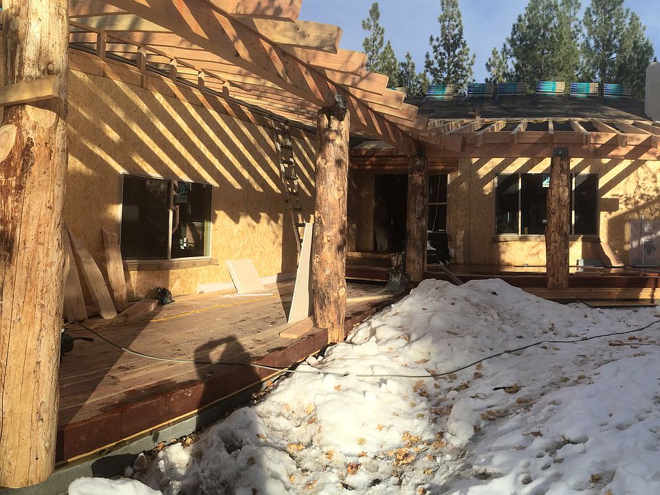 1st image of 920 S. Waldstrausse Dr.