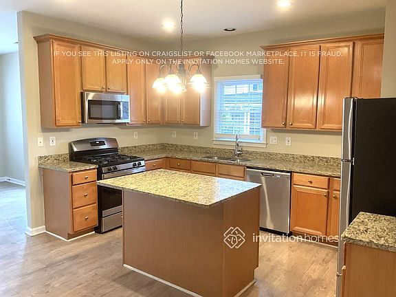 5th image of 799 Gardenside Cir SE