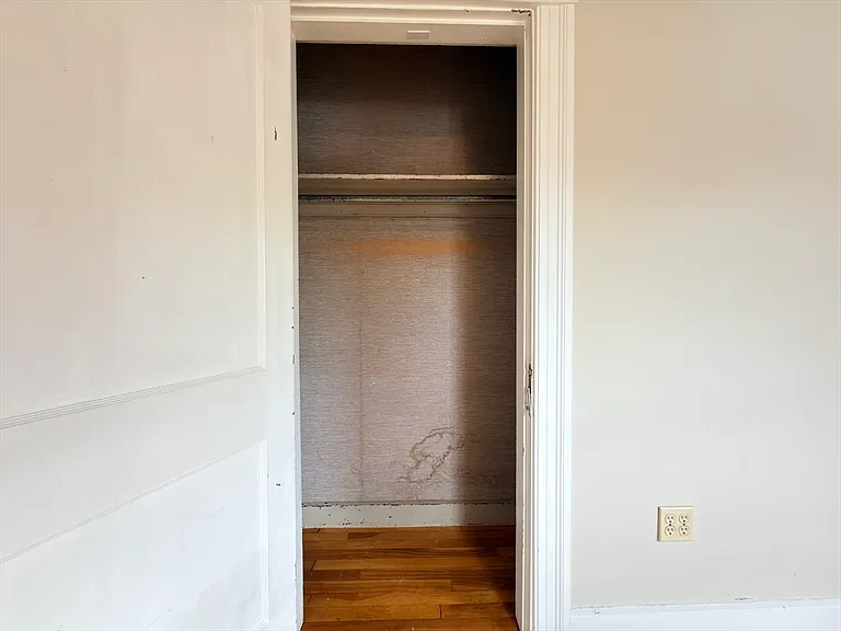 11 Clay St — Photo 31