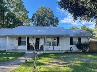 719 Chipshot Dr, Macclenny, FL 32063