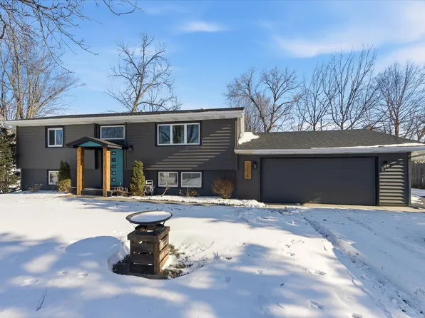 17125 Maple Ln SE, Prior Lake, MN 55372