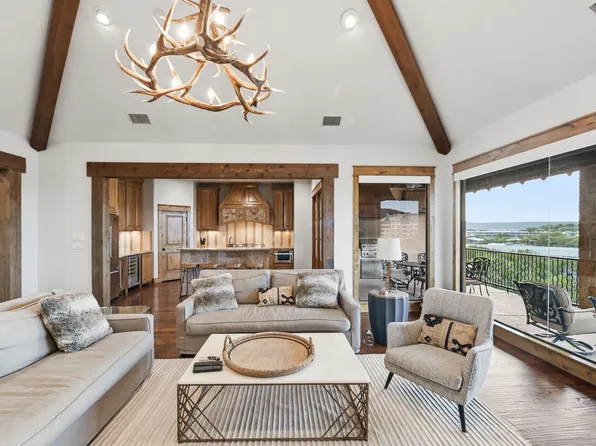 2212 Century Oak Dr, Graford, TX 76449