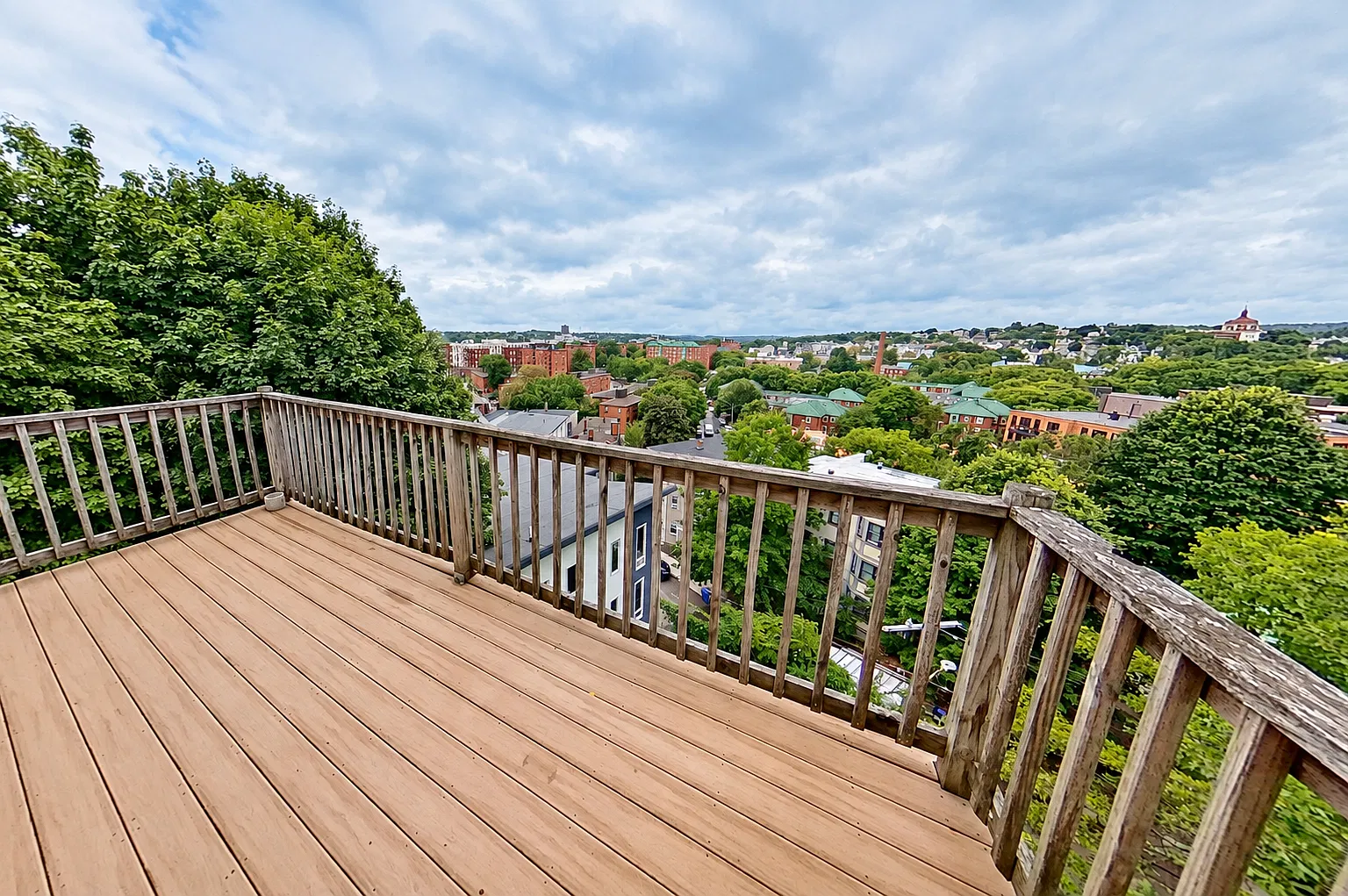 28 Fisher Avenue — Photo 2