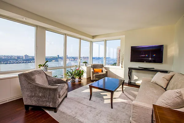 Sold by NY Best Homes Realty | media 6