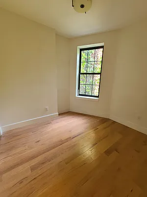 Rented by Cheskel Meisels, LREB | media 20