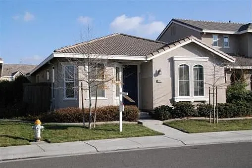 3132 Spoonwood Way photo 1