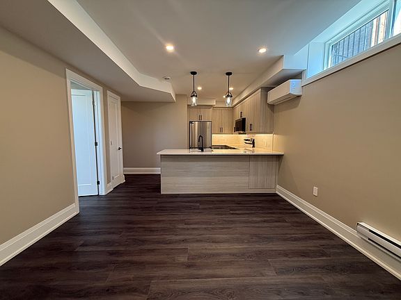 3rd image of 267 Rockledge Dr #Basement
