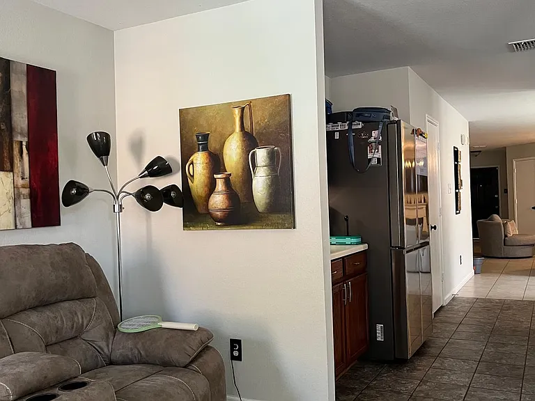 9582 Rosedale Dr — Photo 10
