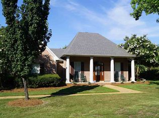 155 Cypress Lake Blvd S, Madison, MS 39110