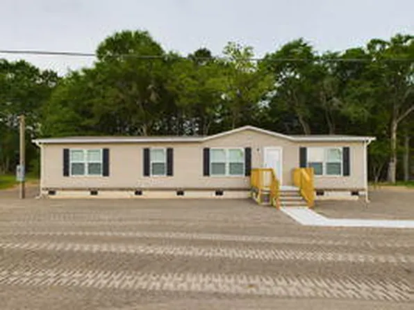 225 Kennedy Rd, Blackville, SC 29817