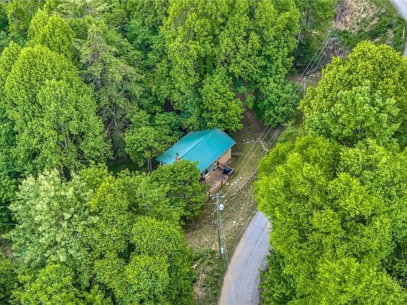 4th image of 177 Dawnview Drive