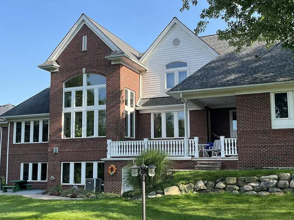 4897-18 Half Mile Rd, Sterling Heights, MI 48314