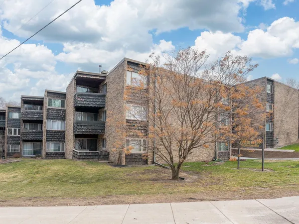 100 Cedar St APT 305, Mankato, MN 56001