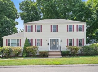 28 Rosegate Rd, Needham, MA 02494