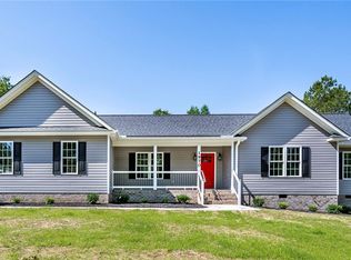 1970 Moody Fox Ln, Carson, VA 23830