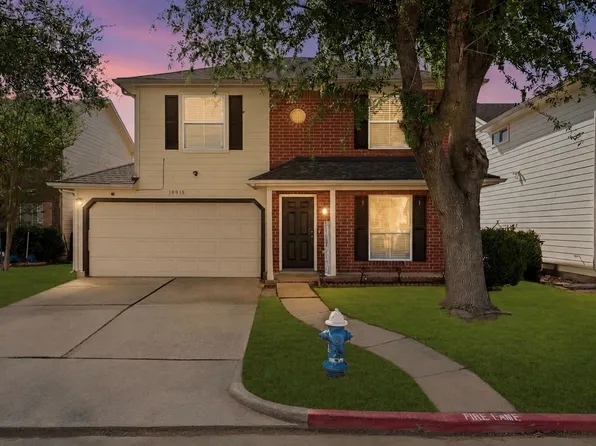 10918 Westbrae Village Dr, Houston, TX 77031
