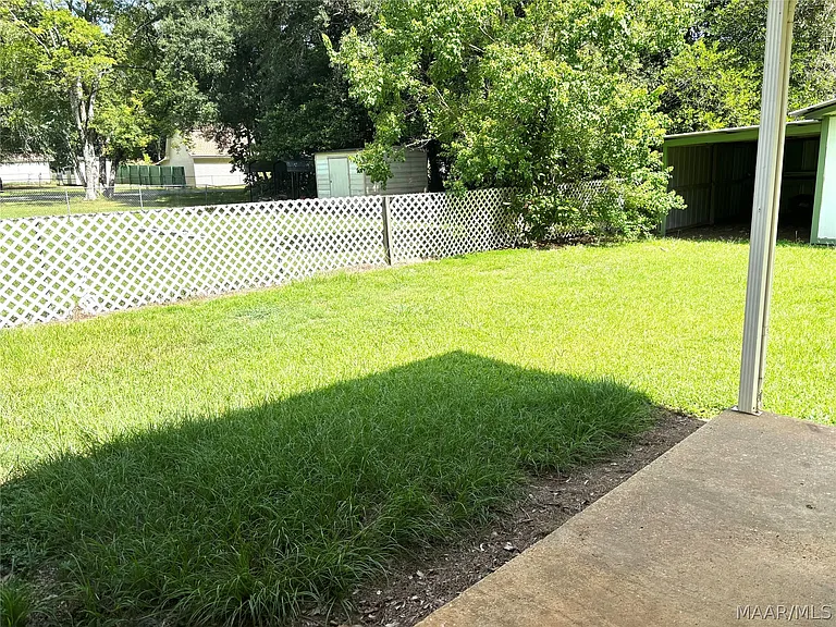 1024 Gaddis Ave — Photo 16