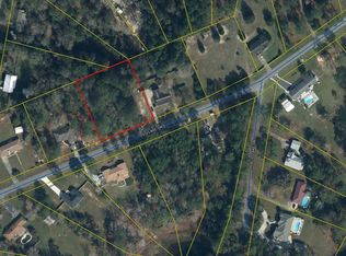 26 Ten Lake Dr, Defuniak Springs, FL 32433