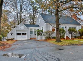 6 Foley Rd, Woburn, MA 01801