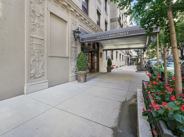 240 West 98th Street image 12 of 12