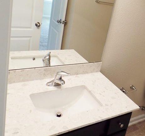 5th image of 4704 Plantation Oaks Blvd