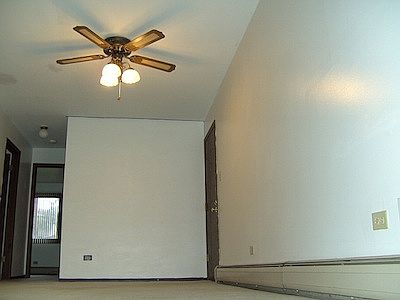 3rd image of 15718 Lake Dr APT 3BL