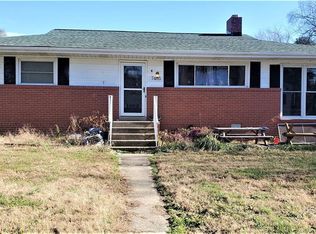 7405 Oak Ridge St, Henrico, VA 23294