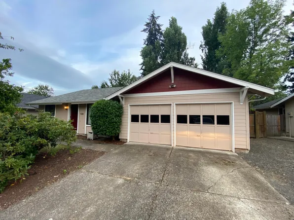 138 Lynnbrook Dr, Eugene, OR 97404