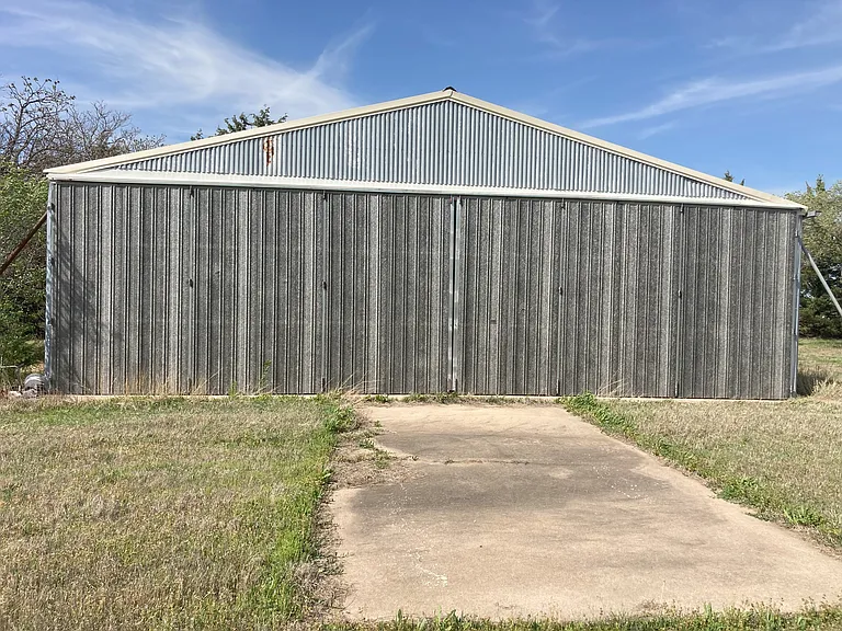Kansa Ln — Photo 57