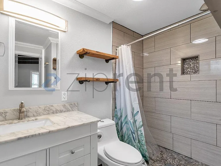 717 Pebble Dr — Photo 19